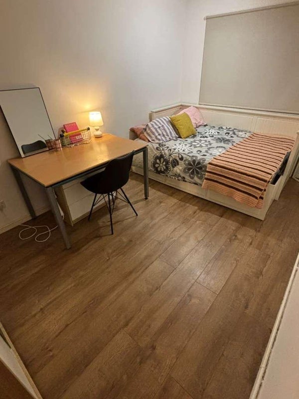 Room Gawsworth Close in Greater London