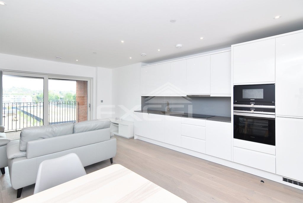 Flat Thonrey Close in Greater London