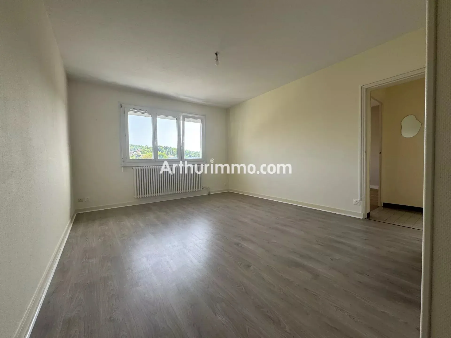 Appartement Rue Jean Jaurès à Lons-le-Saunier