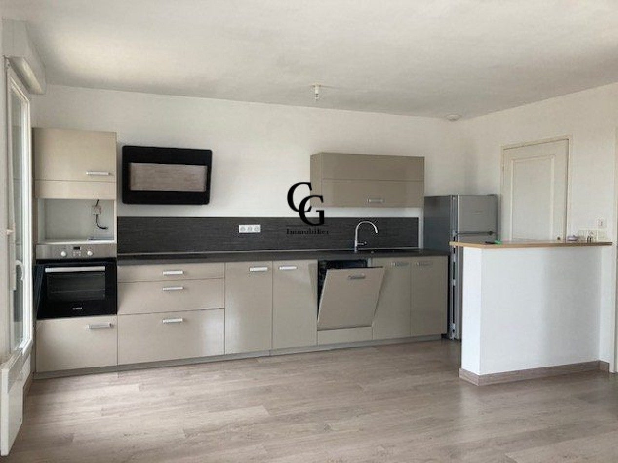 Flat Rue Henri Charpentier in Vertou