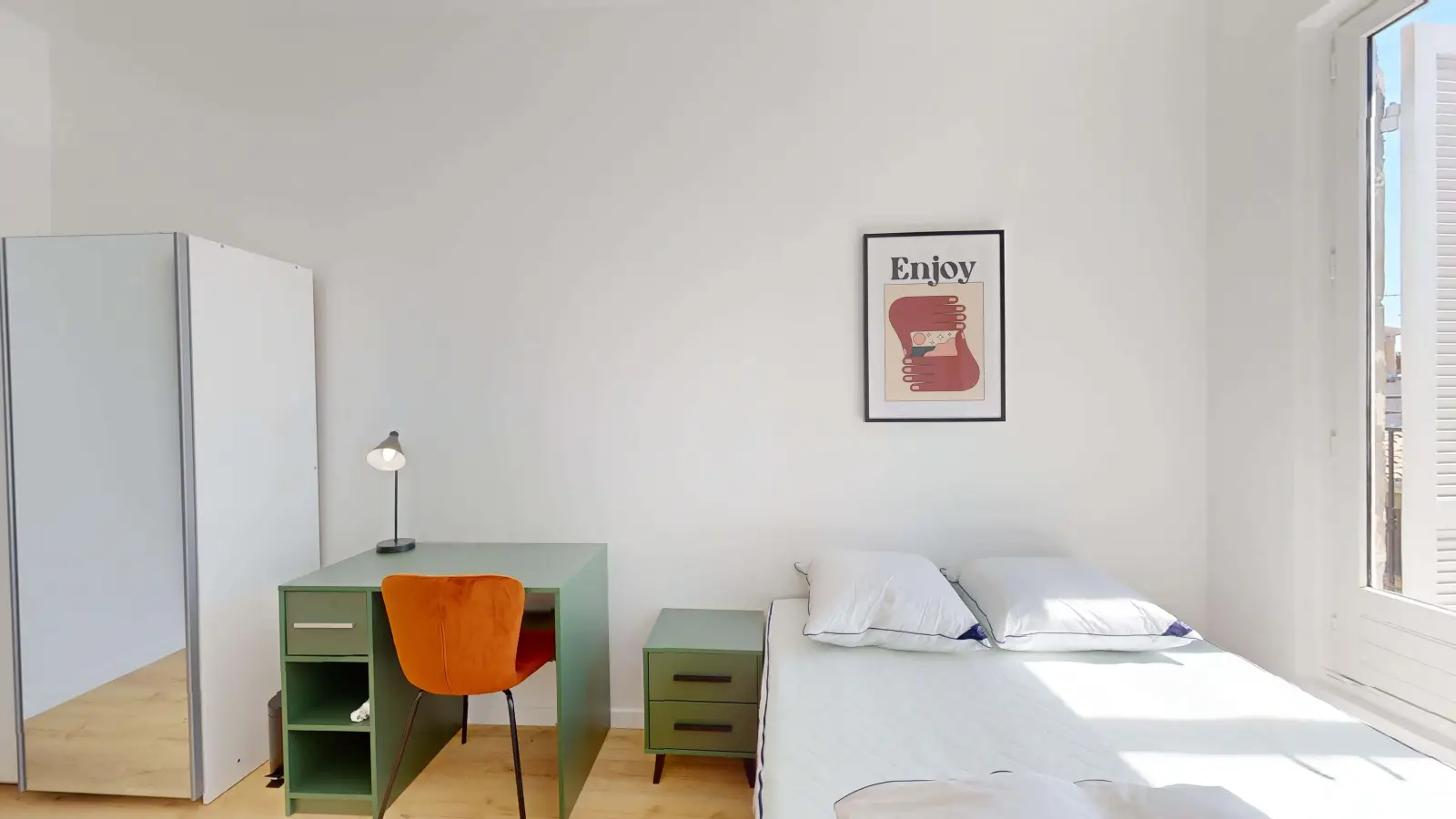 Appartement Rue Sylvabelle Robert de Vernejoul à Marseille