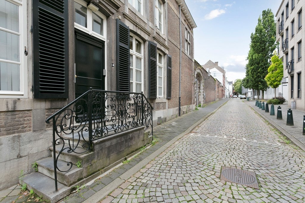 Appartement Abtstraat 12