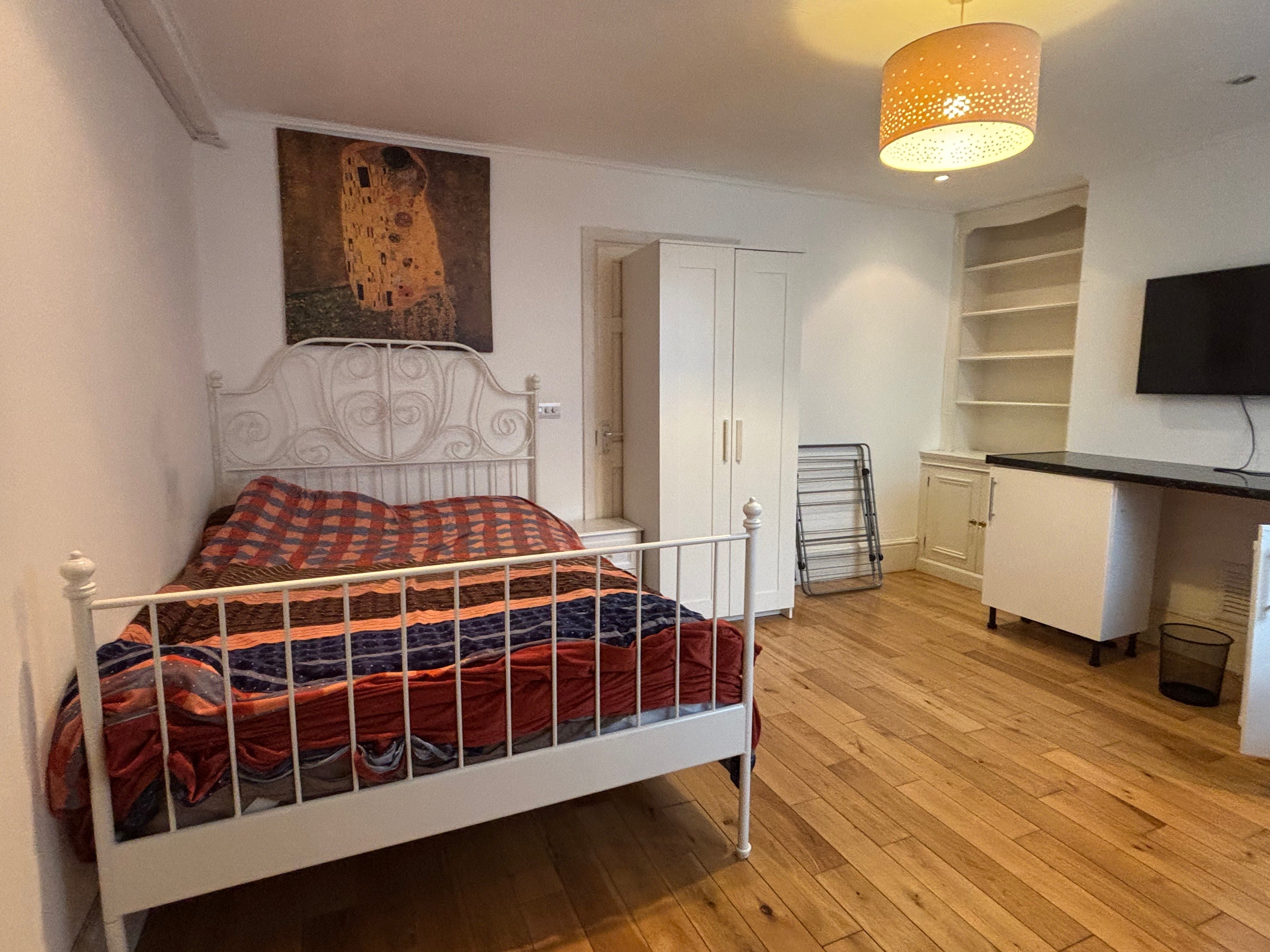 Flat Ponsonby Terrace in City of Westminster
