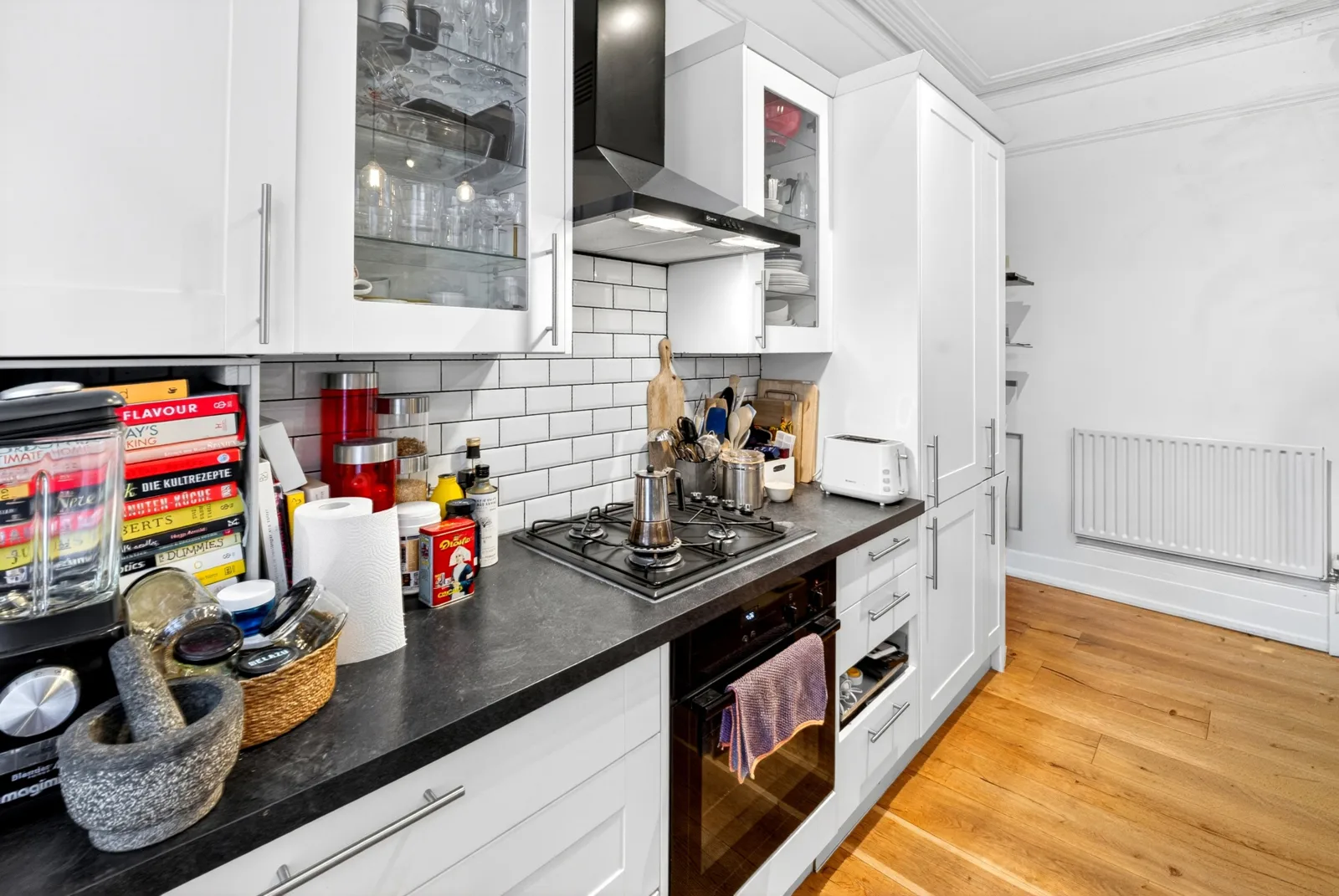 Flat Grosvenor Avenue in Greater London