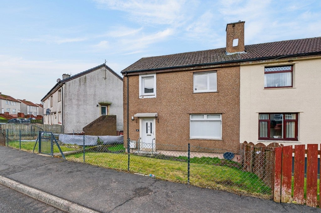 House Ashmark Avenue in New Cumnock
