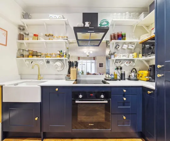 Flat Claverton Street in City of Westminster
