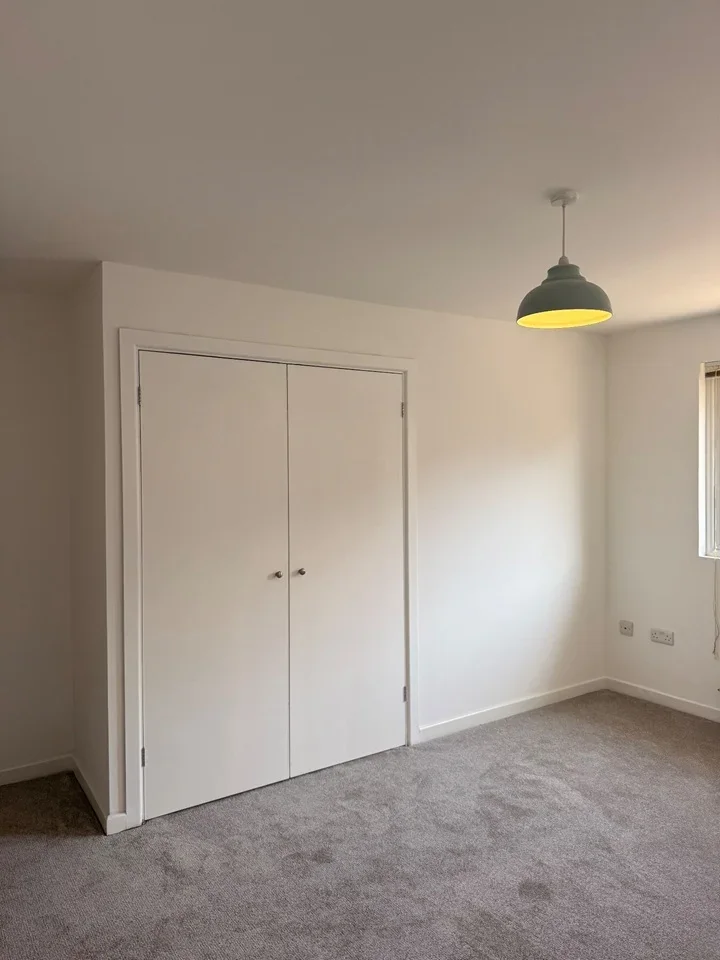 Flat Albert Road in Portsmouth