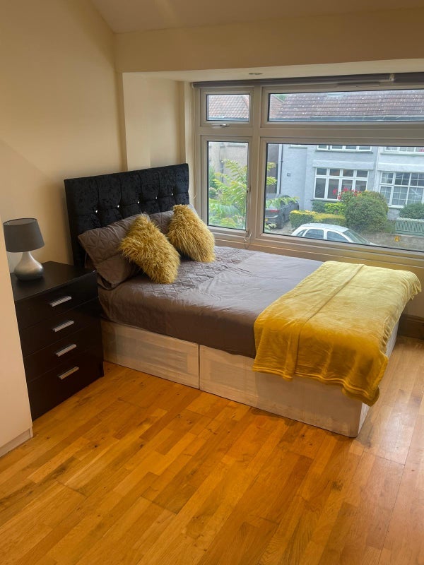 Room Studland Road in Greater London
