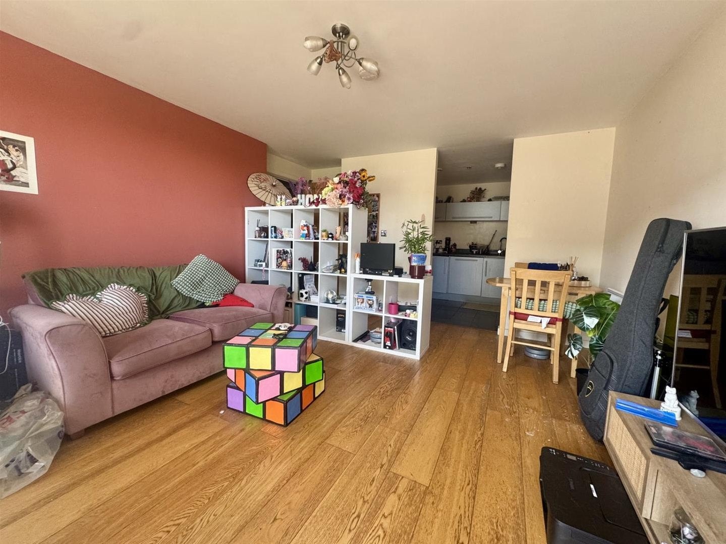 Flat Watkiss Way in Cardiff