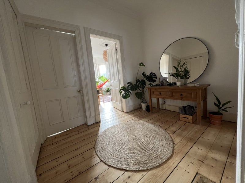 Flat Rhynie Drive in Glasgow
