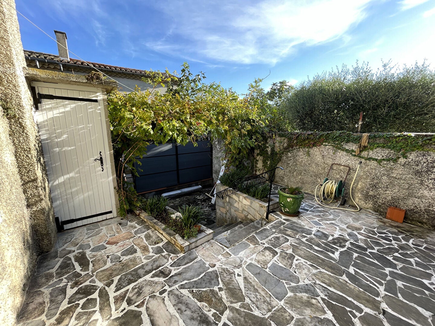 Maison Route de Ricaud à Mas-Saintes-Puelles