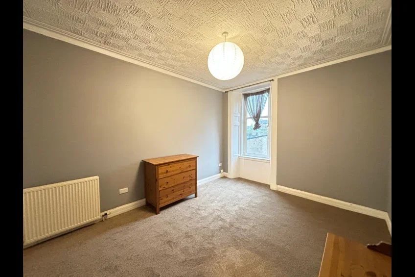 Flat Walker Street in Paisley