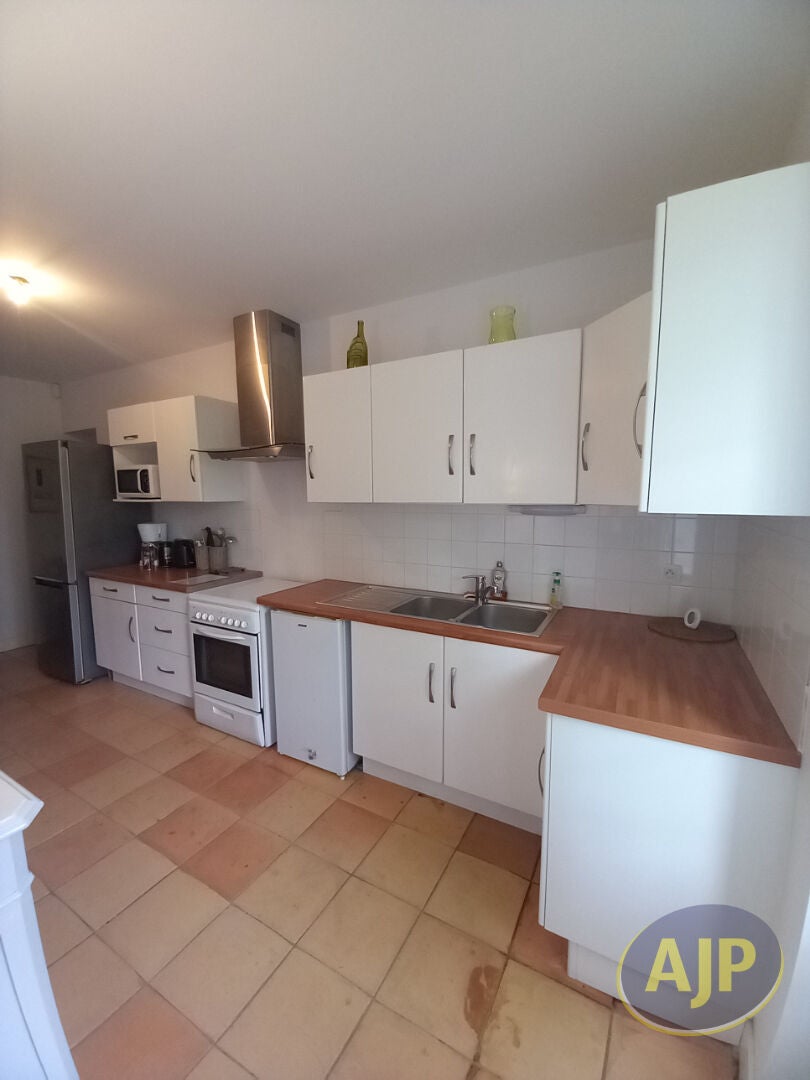 Appartement D 68 à Négrondes