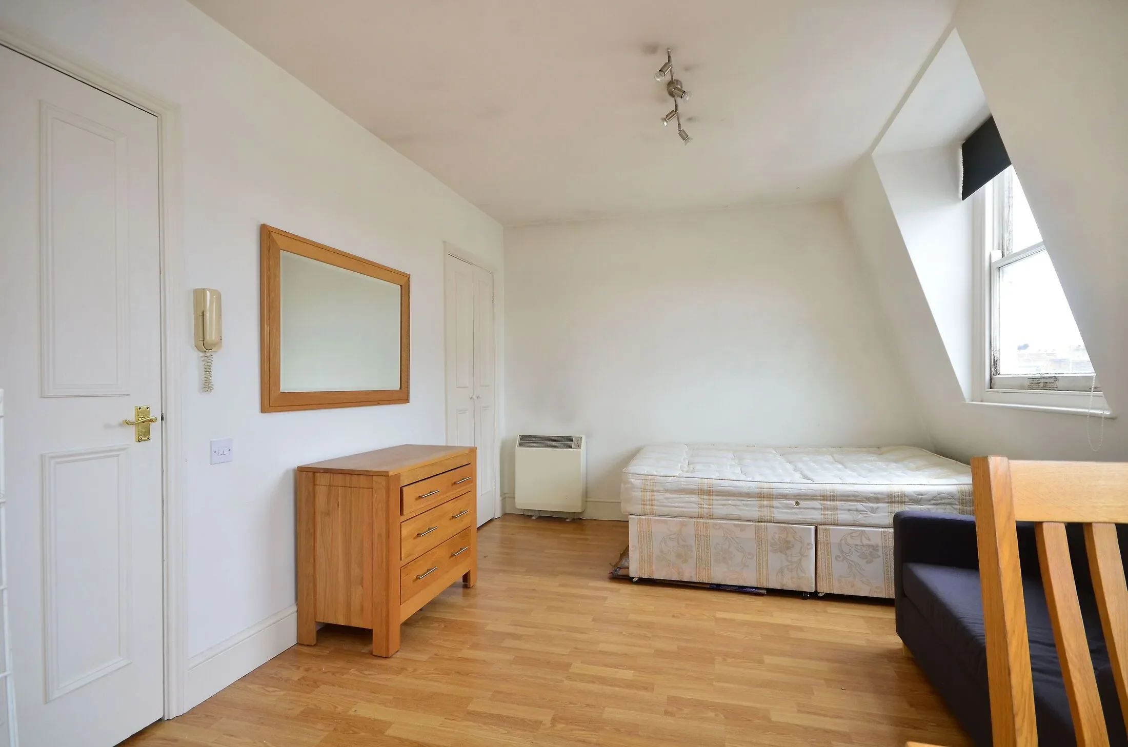 Flat Collingham Place in Greater London