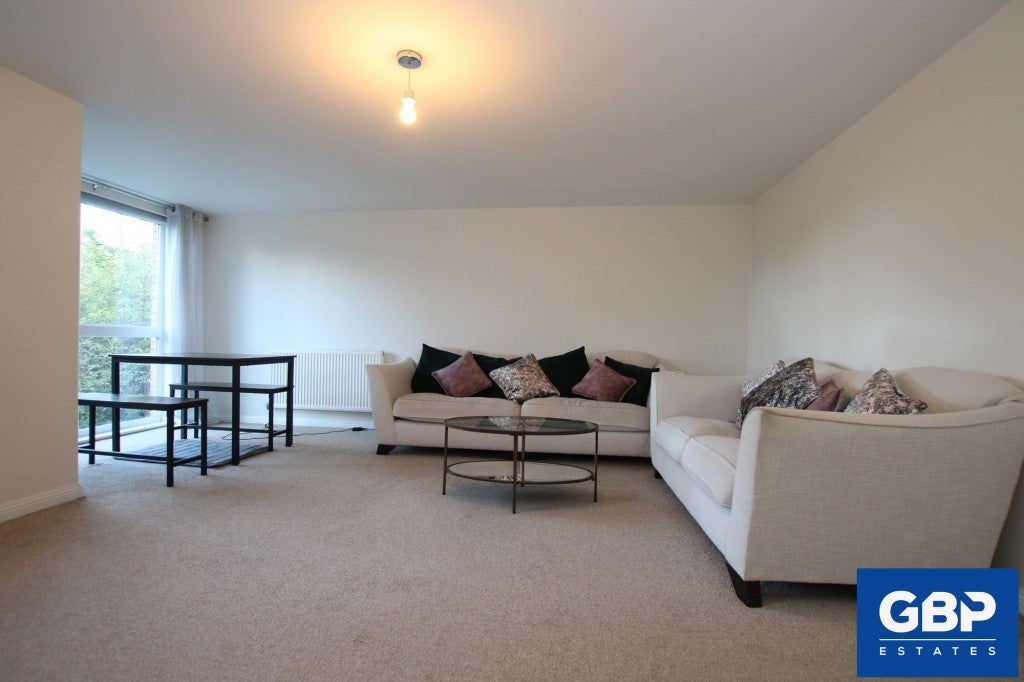 Flat Helen Road in Greater London