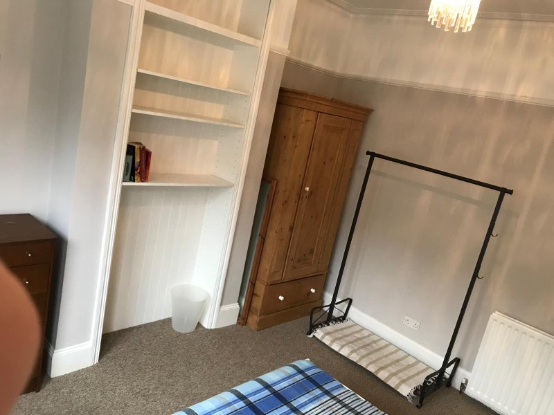 Room Hargwyne Street in Greater London