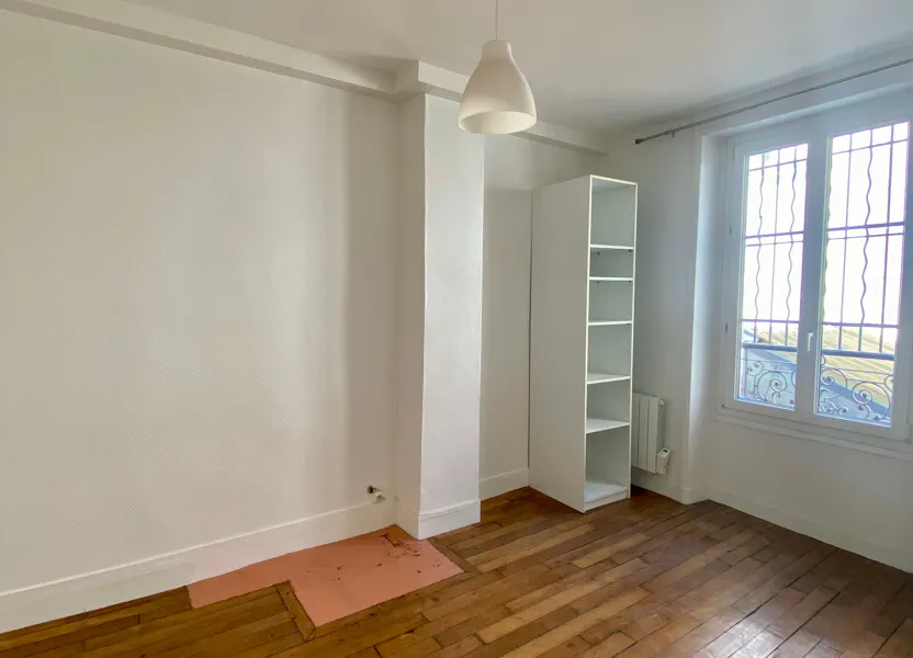 Appartement Rue du Chemin Vert à Paris