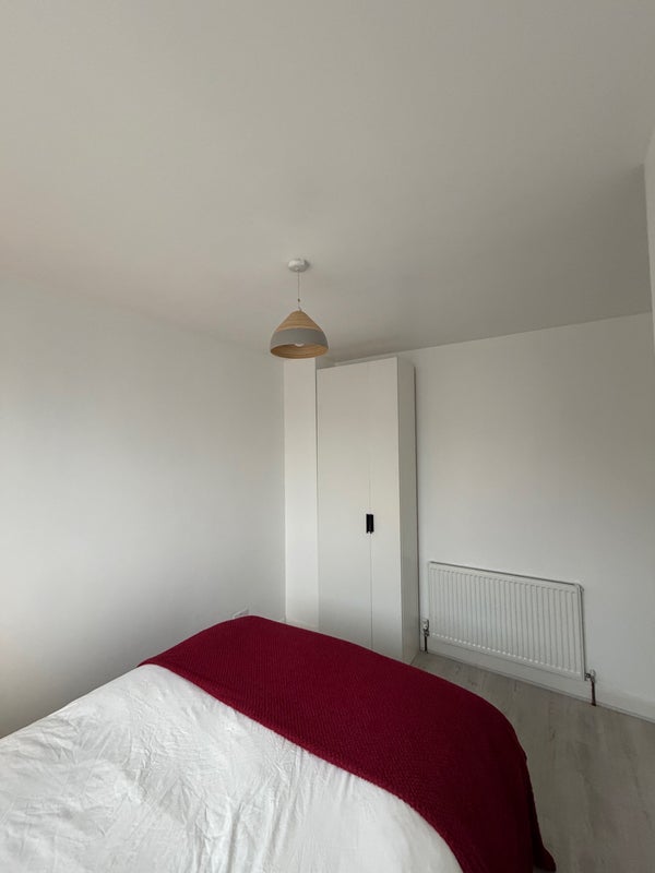 Room Rutherglen Avenue in Coventry
