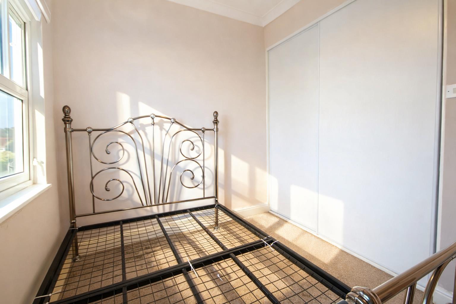 Flat Ropergate in Wakefield