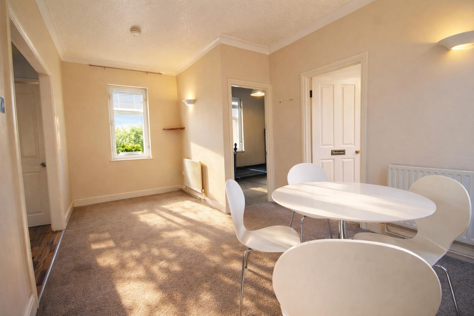 Flat Ropergate in Wakefield