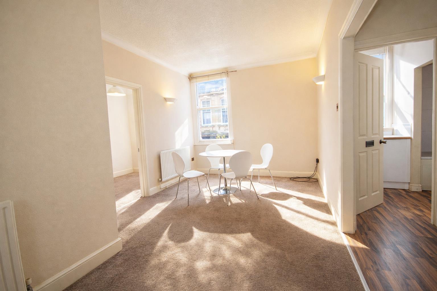 Flat Ropergate in Wakefield
