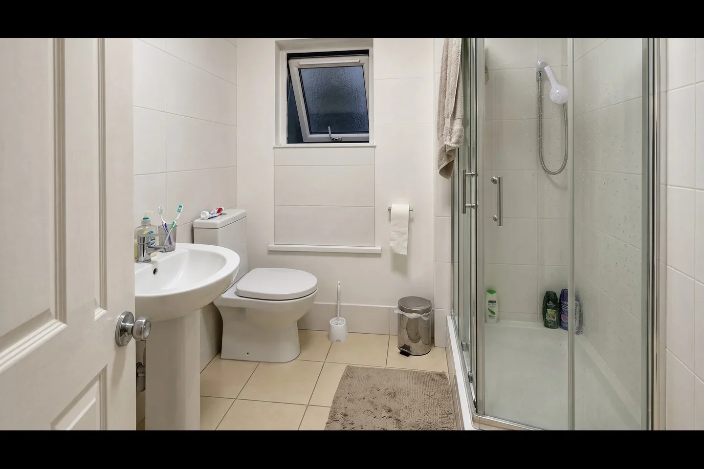 Flat Stanstead Road in Greater London