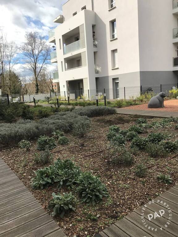 Flat Avenue Louis Mouillard in Bron