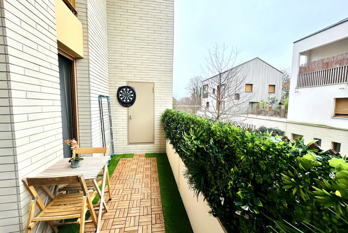 Flat Rue de la République in Romainville