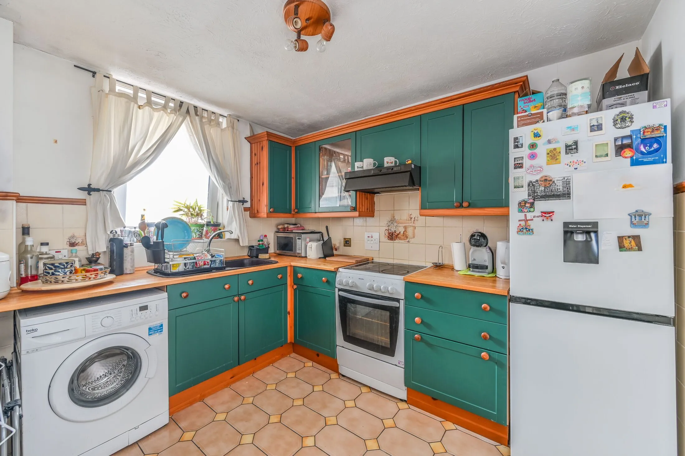 Flat John Ruskin Street in Greater London