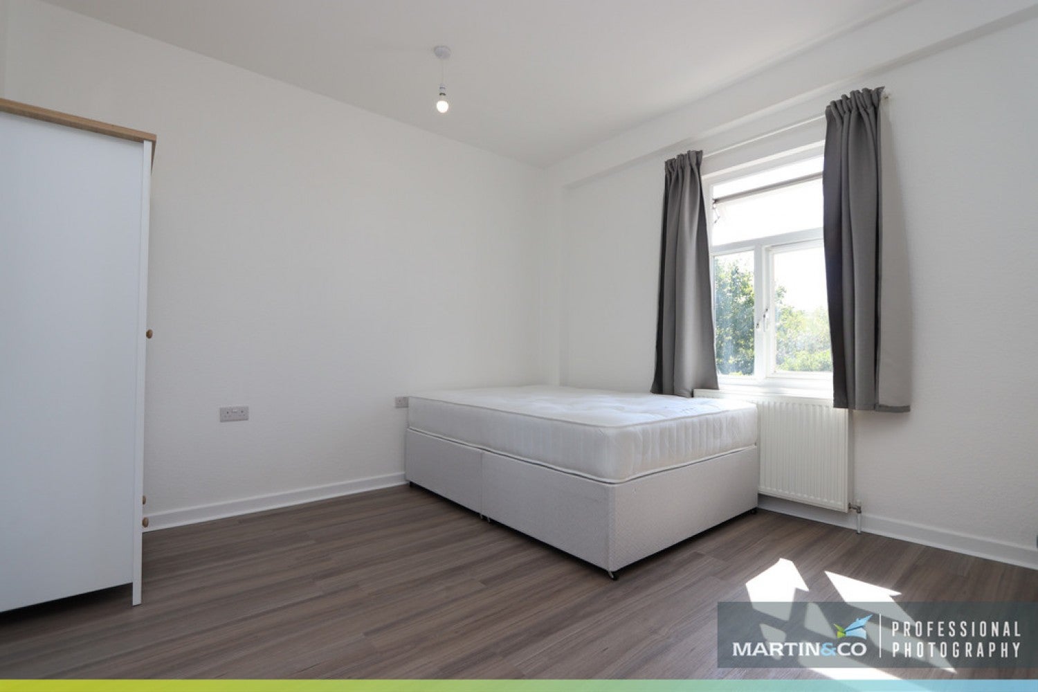 Room Spencer Street in Cardiff