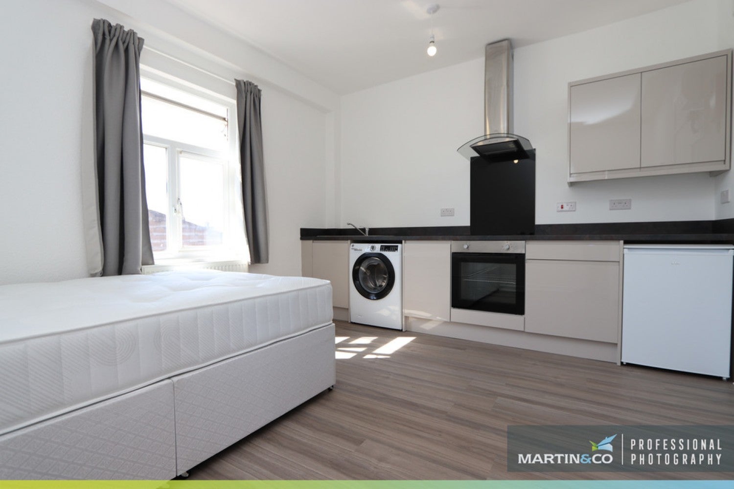 Room Spencer Street in Cardiff