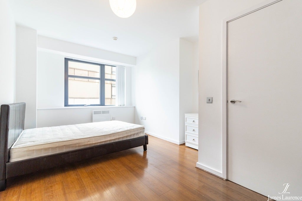 Flat Newhall Street in Birmingham