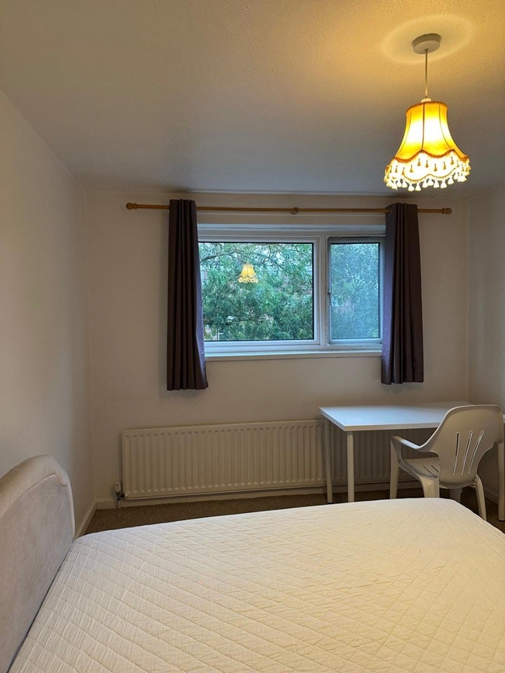 Flat Winn Road in Southampton