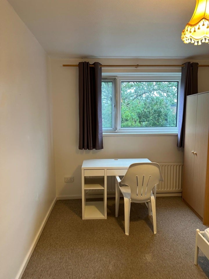 Flat Winn Road in Southampton