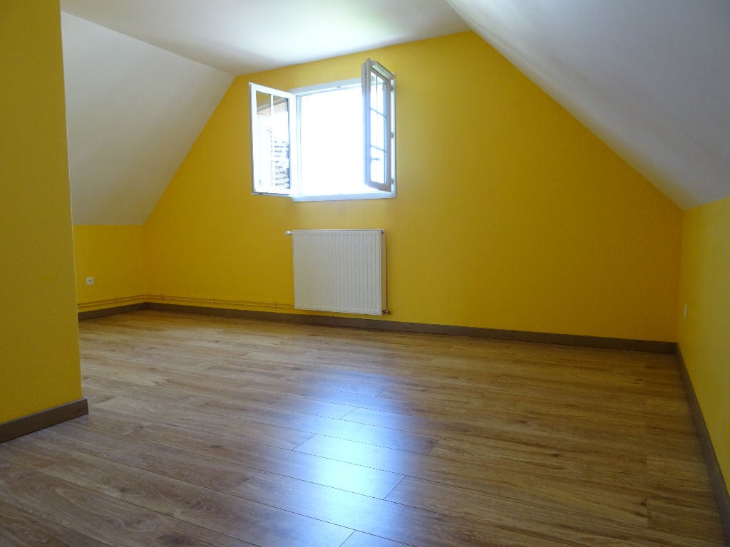 House Rue Jacques Brel in Gravigny