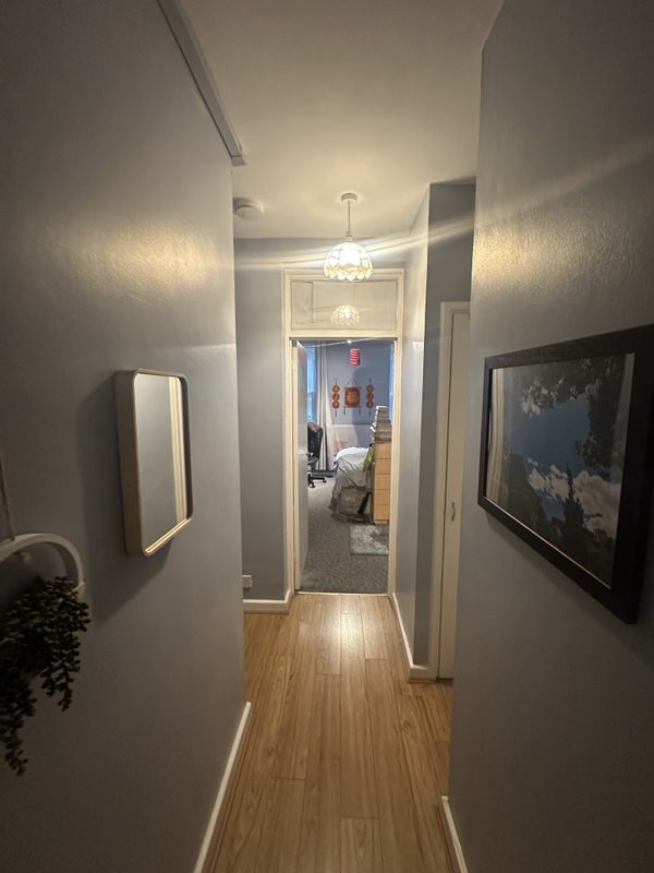 Room Kennings Way in Greater London