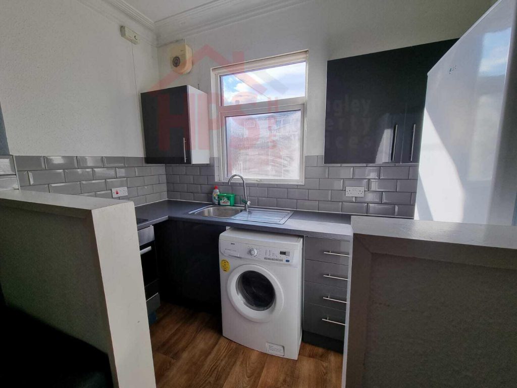 Flat Headingley Mount in Leeds