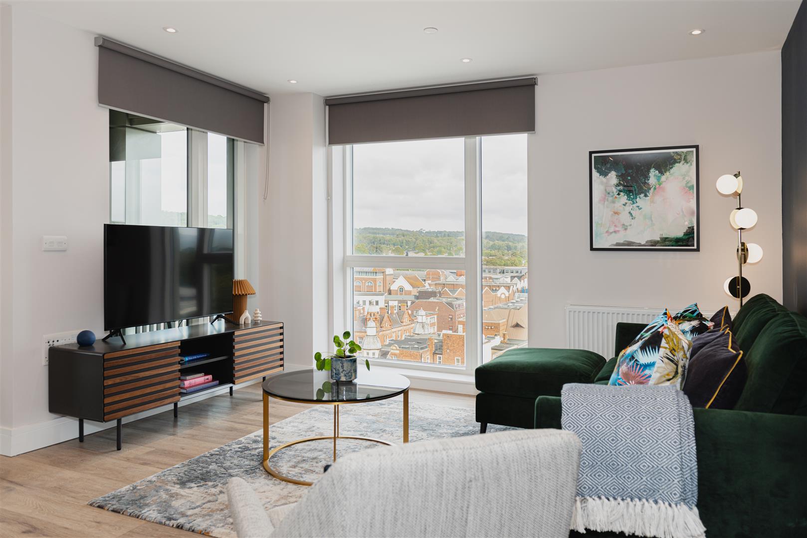 Flat Gallery Walk in Reigate and Banstead