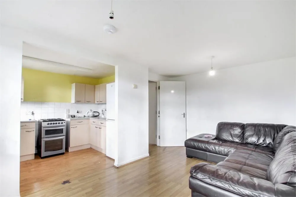 Flat Colham Green Road in Greater London