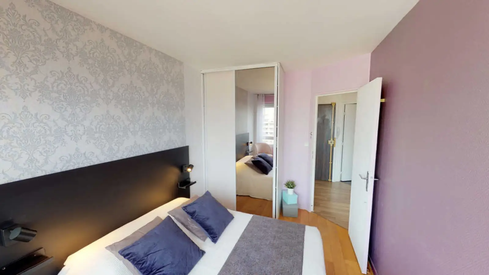 Chambre Square Georges Pernoud à Nanterre