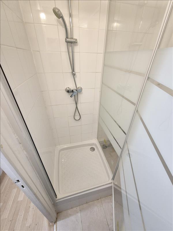 Flat Rue Danielle Casanova in Garges-lès-Gonesse
