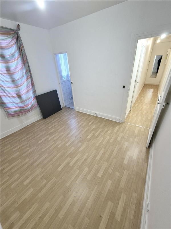 Flat Rue Danielle Casanova in Garges-lès-Gonesse