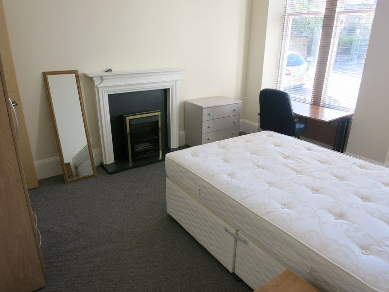 Room Sciennes Road in City of Edinburgh