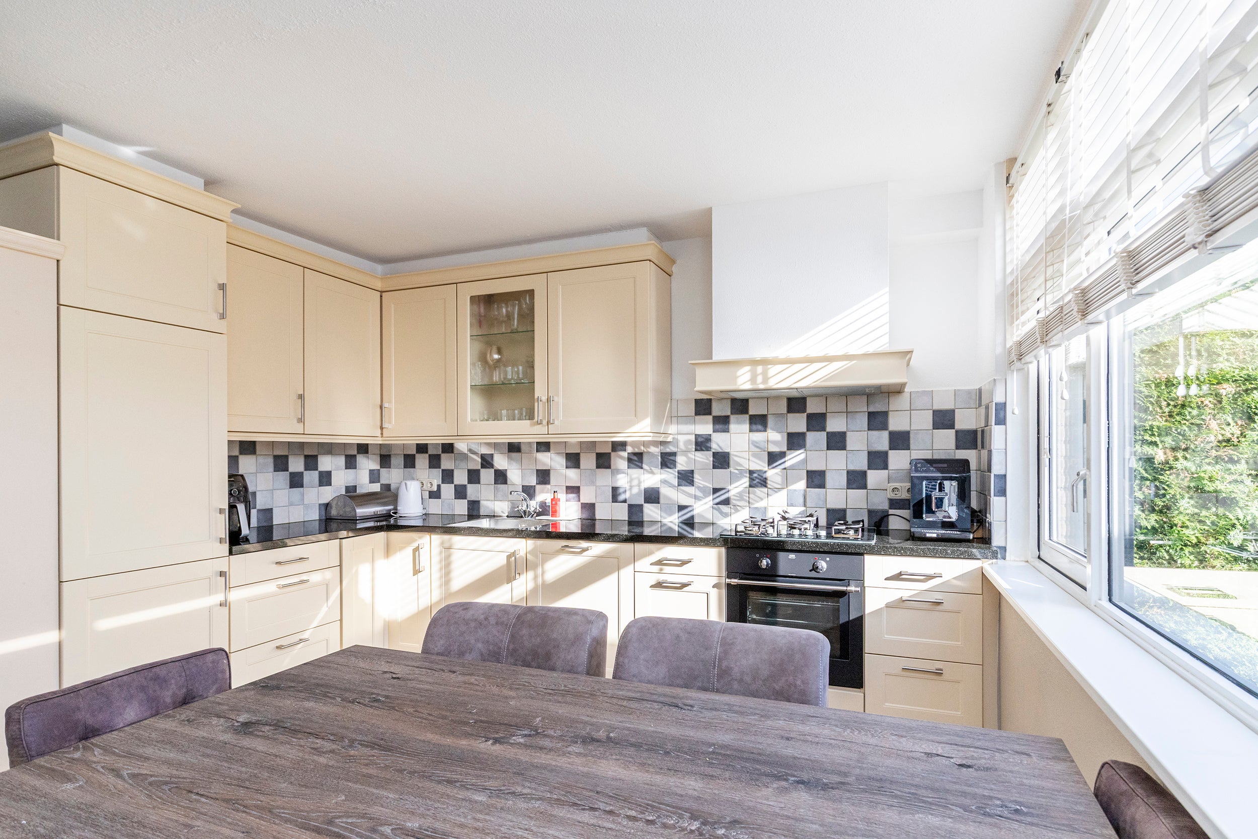 Tussenwoning te koop: Eisenhowerlaan 29, Delft