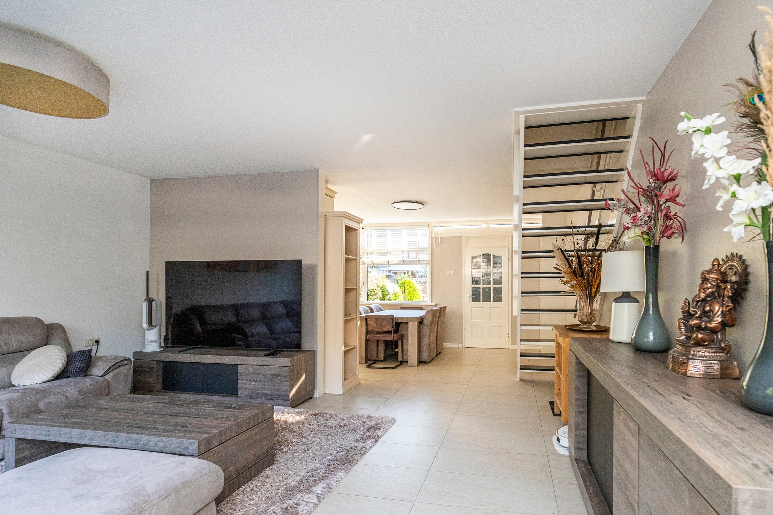 Tussenwoning te koop: Eisenhowerlaan 29, Delft