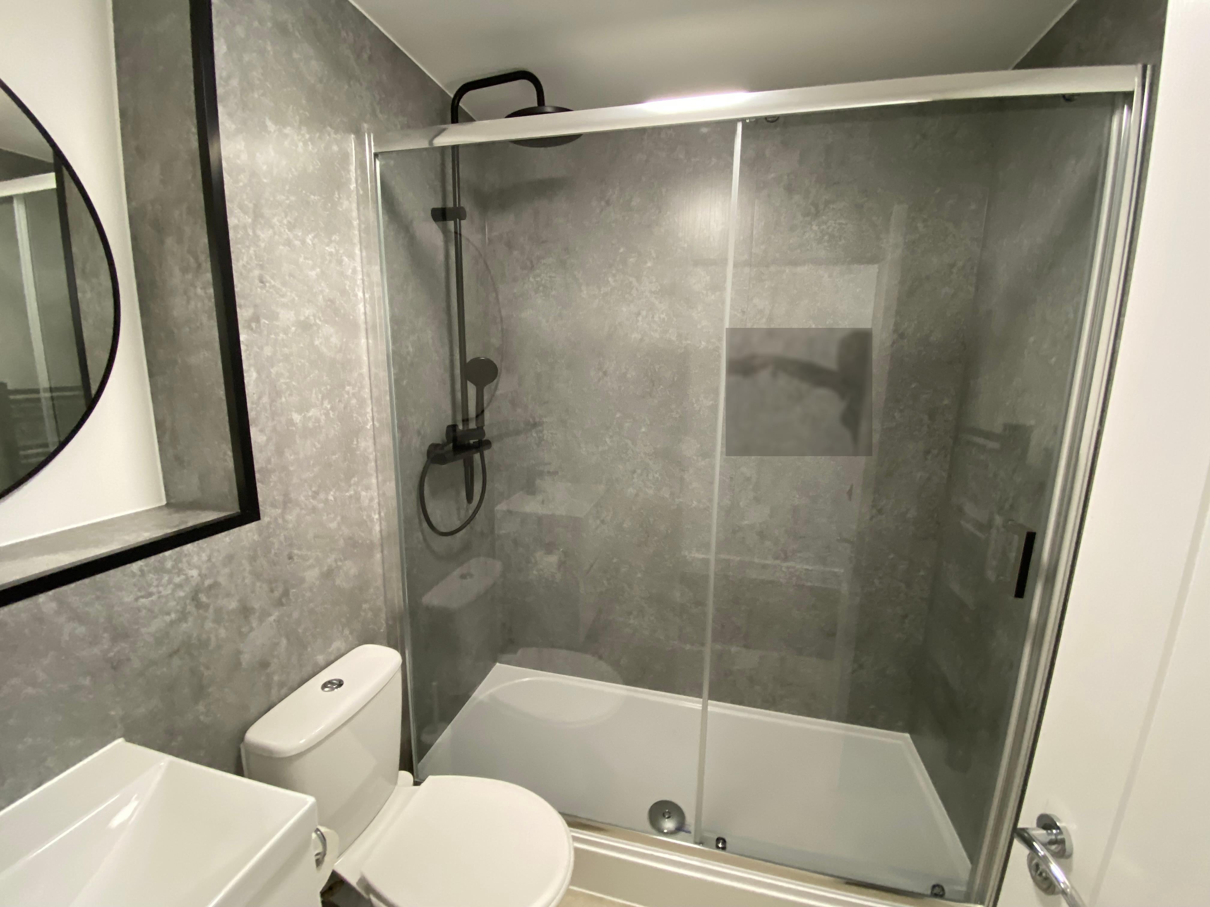 Flat Bath Road in Bristol
