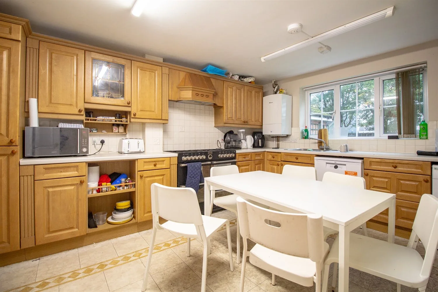 House Goldfinch Close in Charnwood