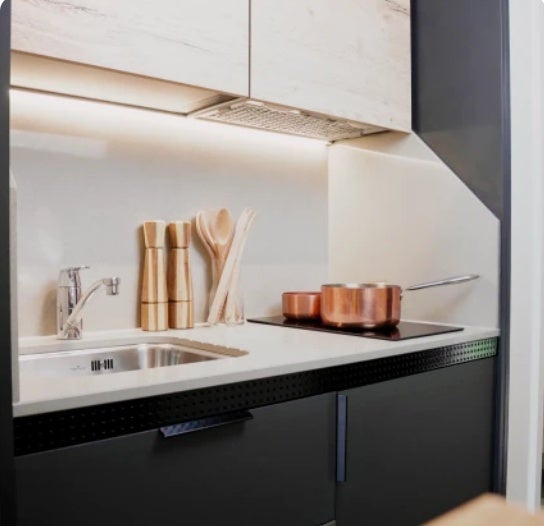Flat Loampit Vale in Greater London