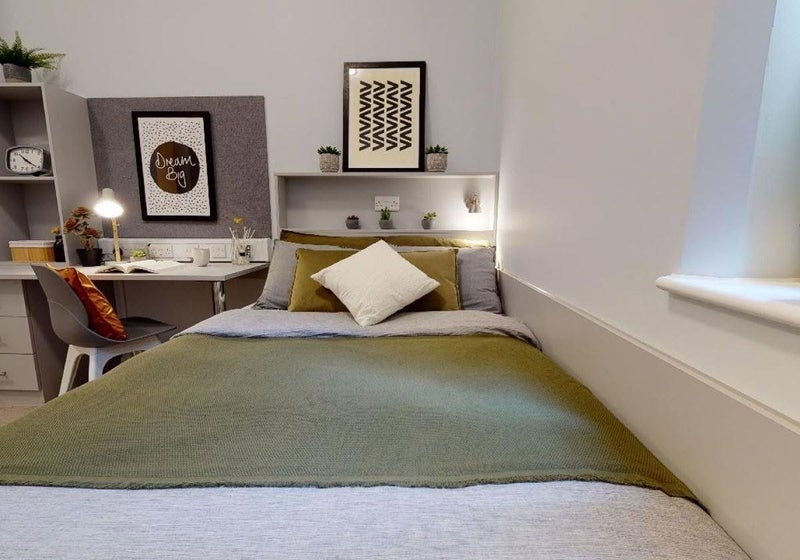 Room Pitfield Street in Greater London