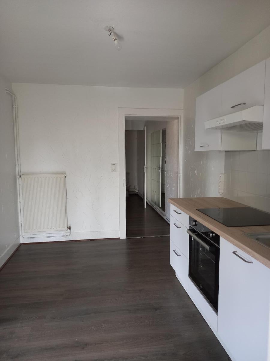 Flat Rue des Essarts in Bonson